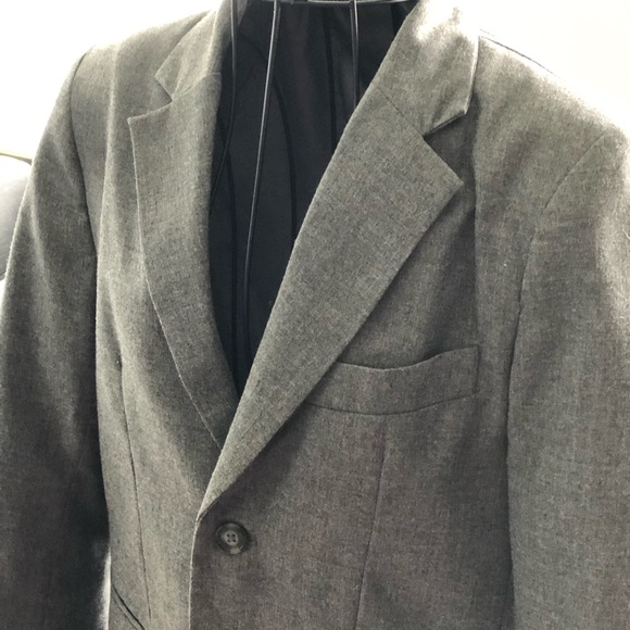 Boys medium Gray Jacket - Picture 3 of 4